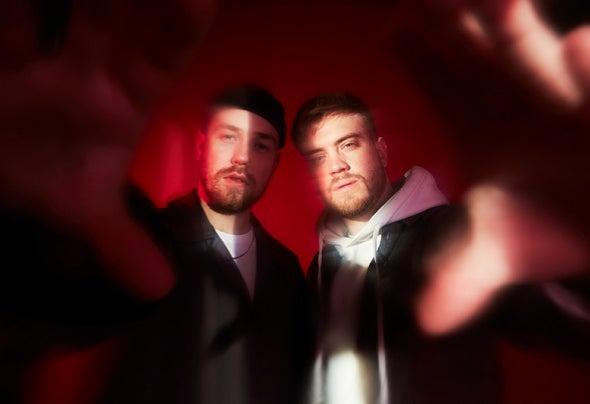 SPINNIN' DEEP hero image